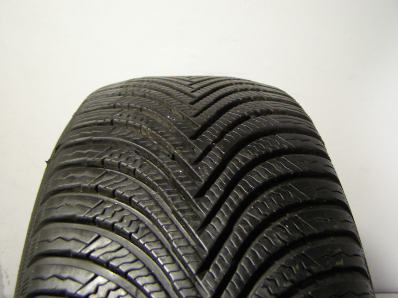 Michelin Alpin 5 tyre