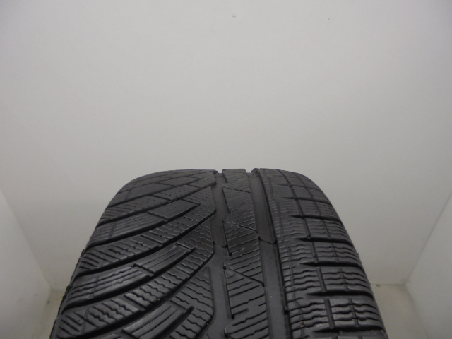 Michelin Pilot Alpin PA4 tyre