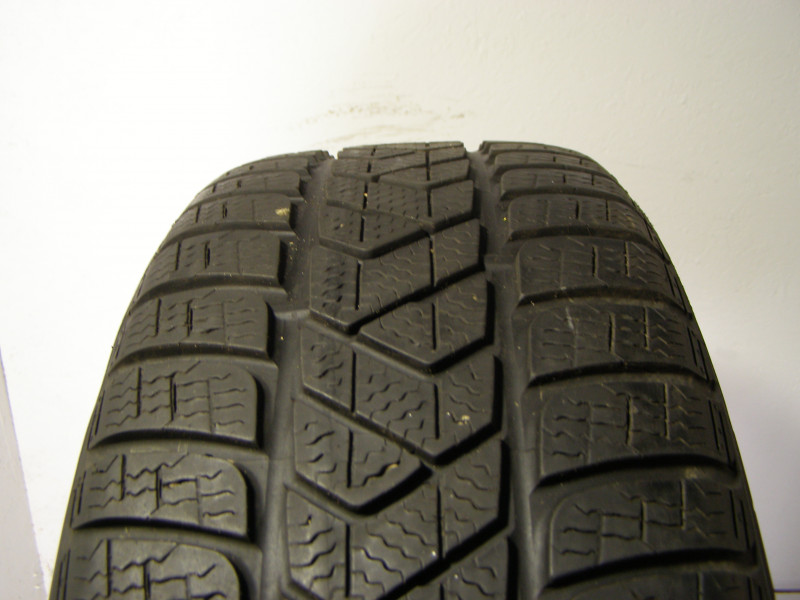 Pirelli Sottozero 3 tyre