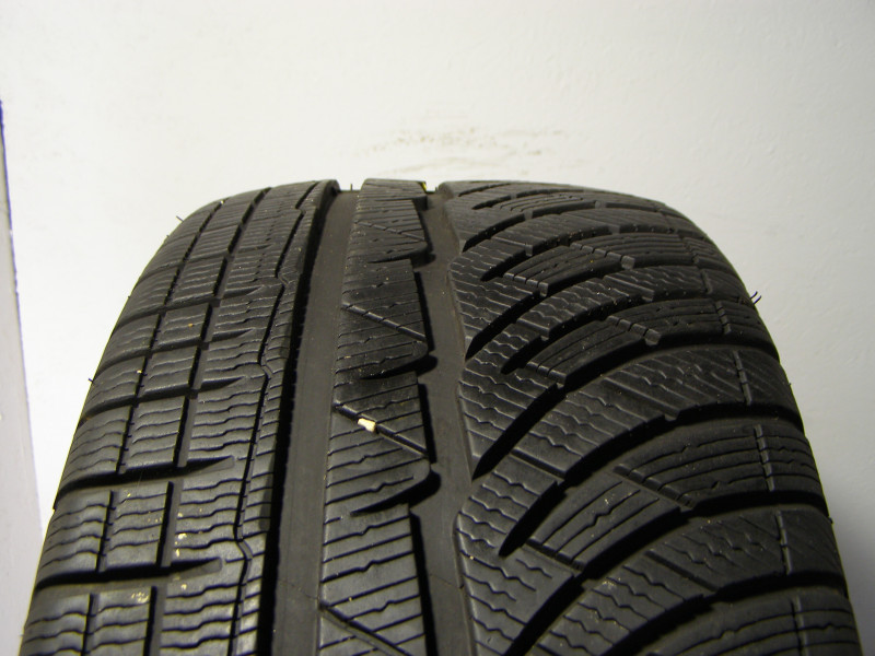 Michelin Pilot Alpin PA4 tyre