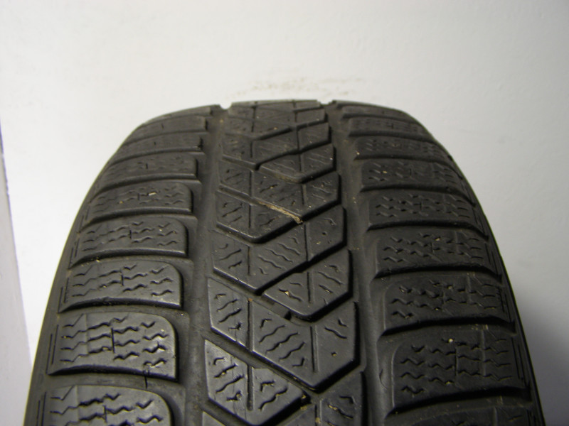 Pirelli Sottozero 3 tyre