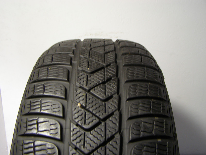 Pirelli Sottozero 3 tyre