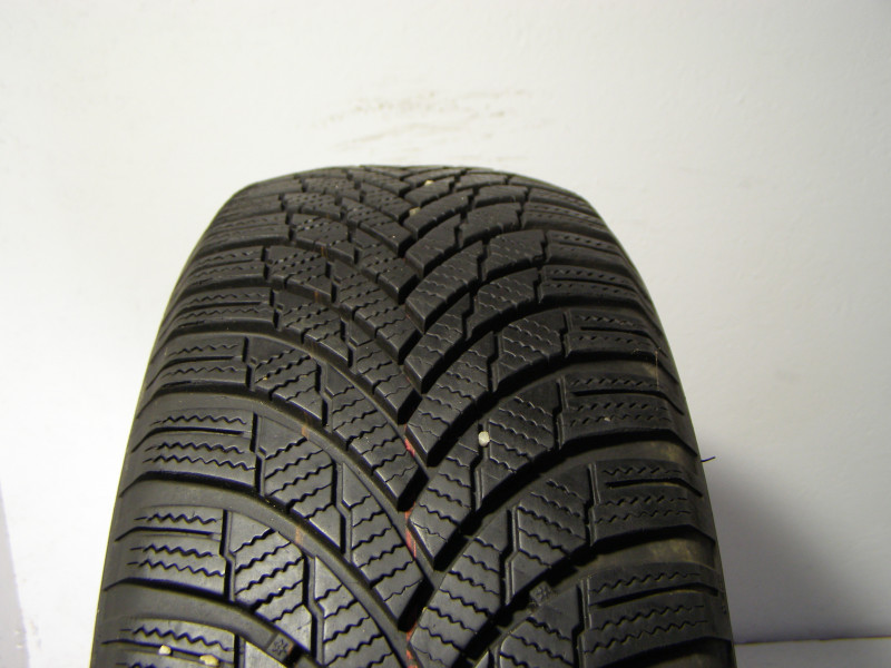 Firestone Winterhawk 4 tyre