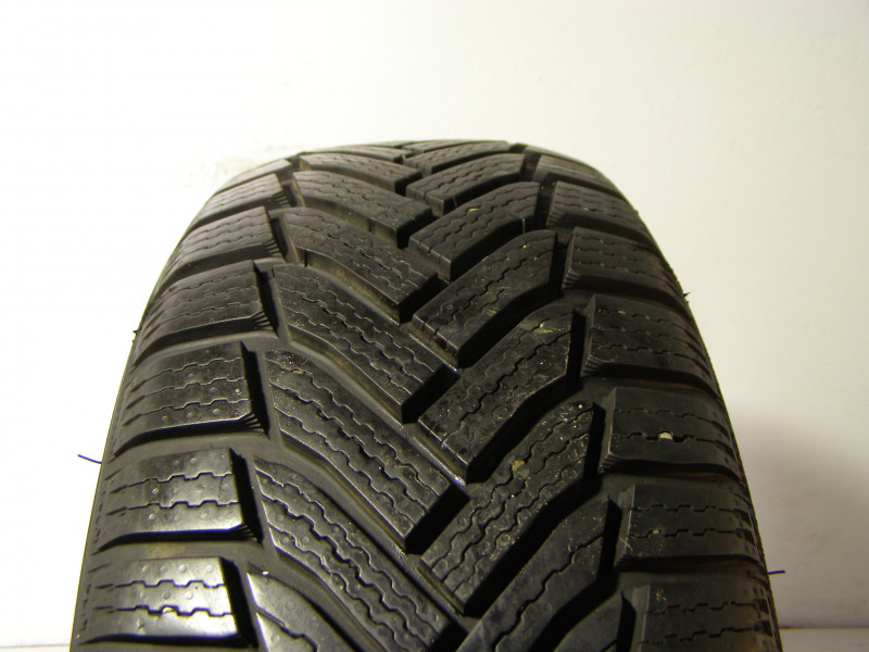 Michelin Alpin 6 tyre