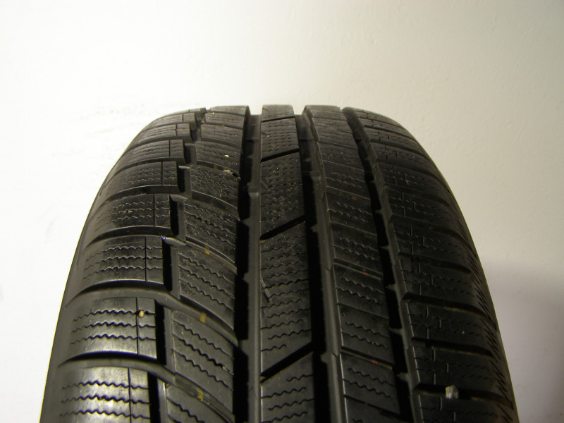 Toyo S954 Snowprox tyre