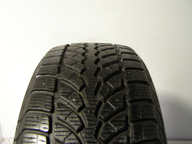 Bridgestone LM-32 tyre
