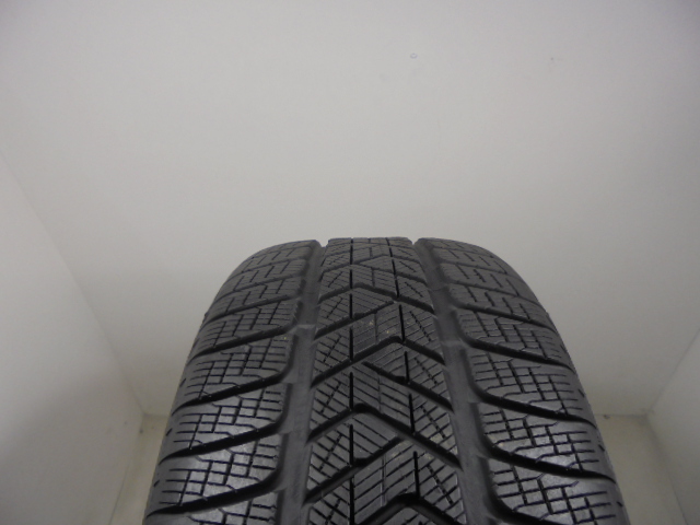 Pirelli Scorpion Winter tyre