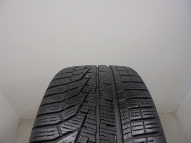 Hankook W320 Winter Icept Evo2 tyre