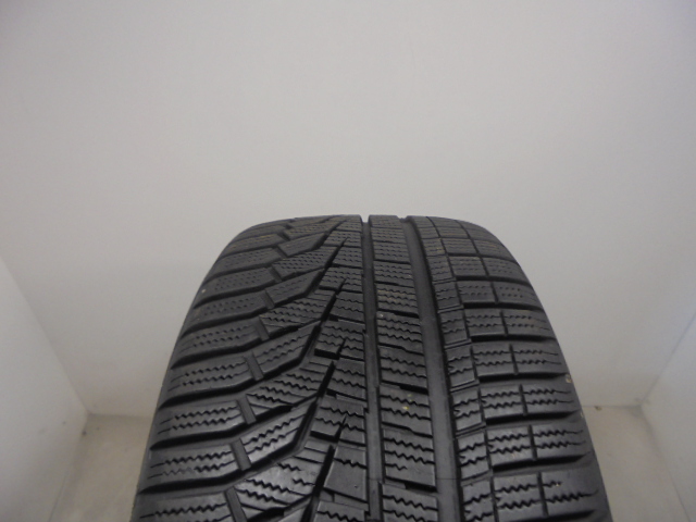 Hankook W320 Winter Icept Evo2 tyre