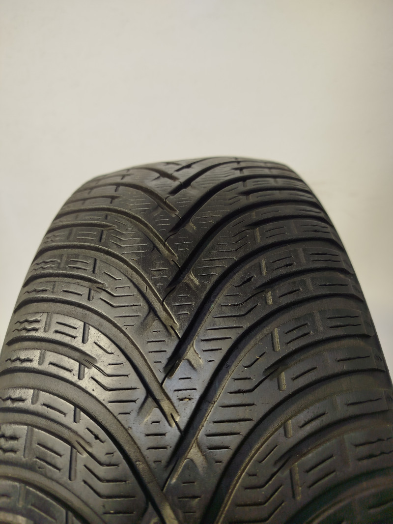 Kleber Krisalp HP3 tyre