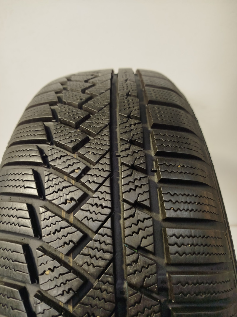 Continental TS850P tyre