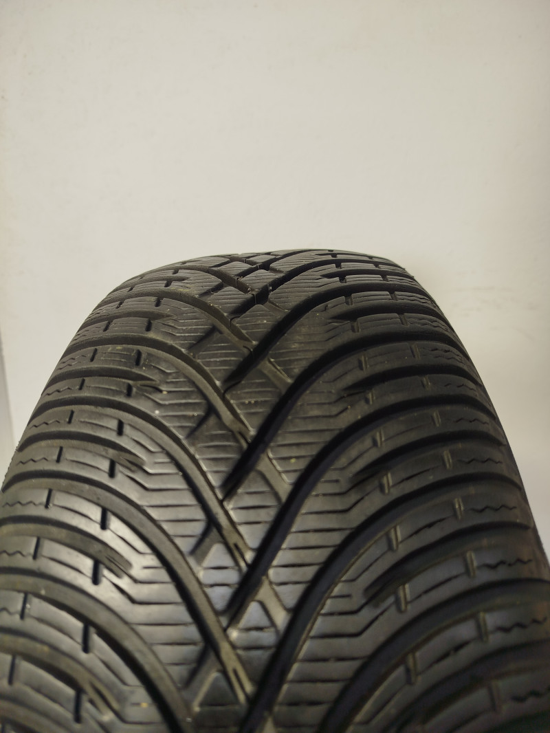 Kleber Krisalp HP3 tyre