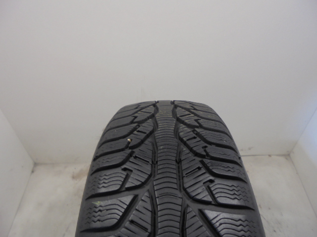 Kleber Krisalp HP2 tyre