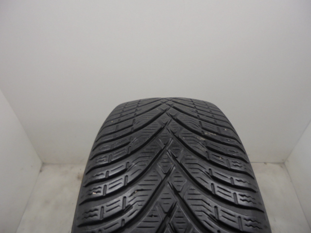 Kleber Krisalp HP3 tyre
