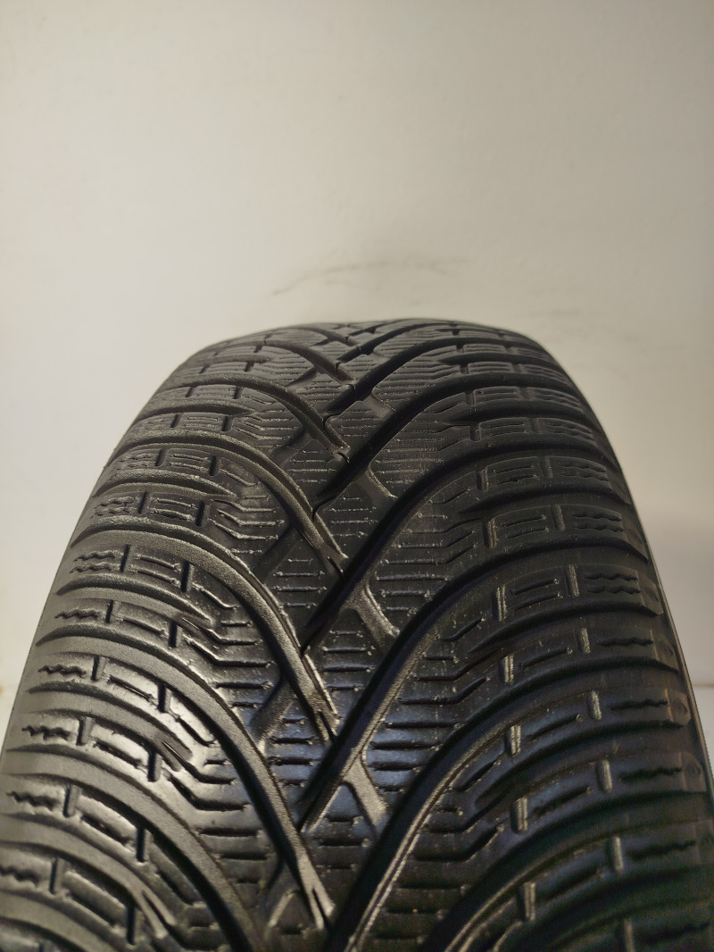 Kleber Krisalp HP3 tyre