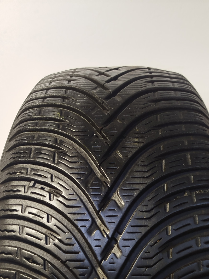 Kleber Krisalp HP3 tyre