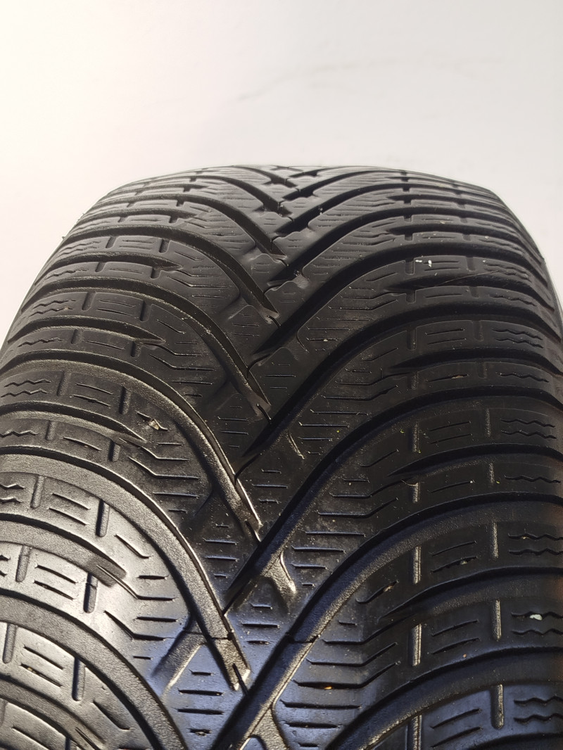 Kleber Krisalp HP3 tyre