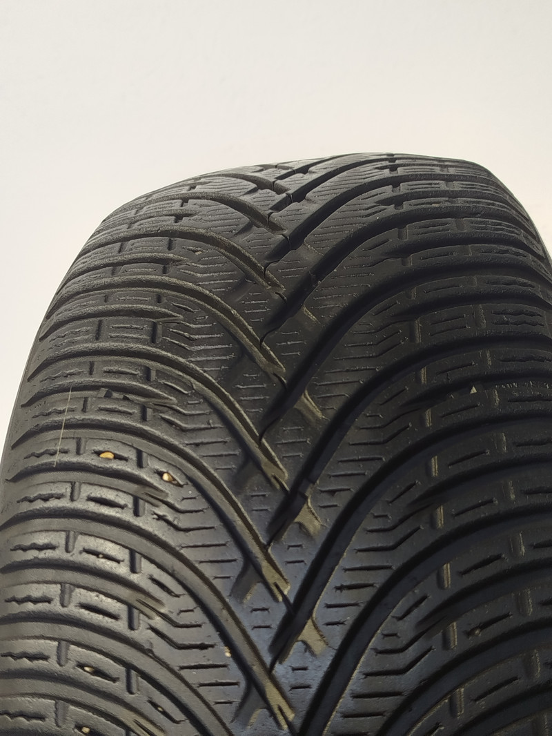 Kleber Krisalp HP3 tyre