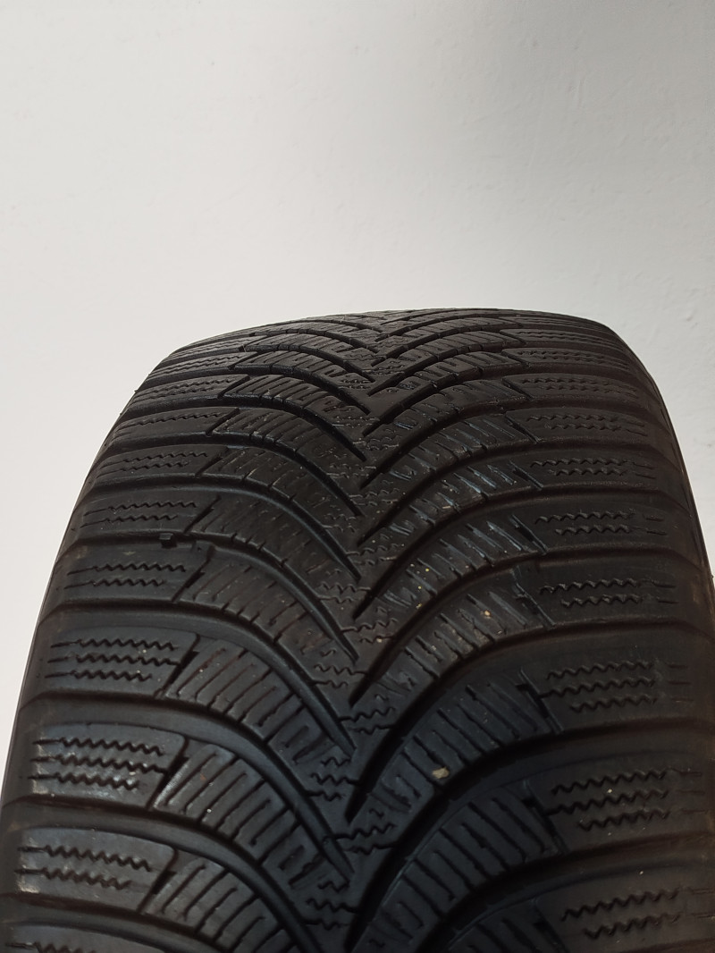 Kleber Krisalp HP3 tyre