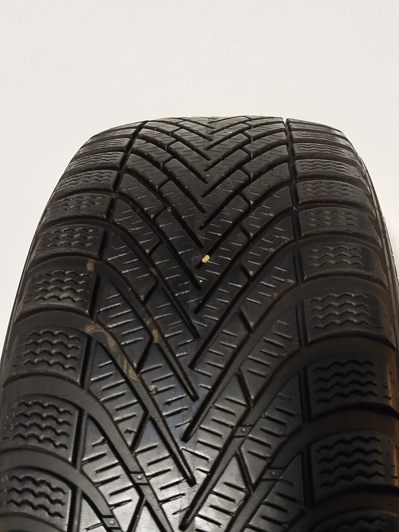Pirelli Winter Cinturato tyre