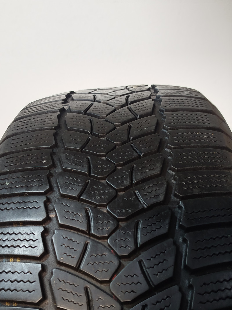 Firestone Winterhawk 3 tyre