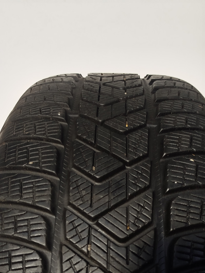 Pirelli Scorpion Winter tyre