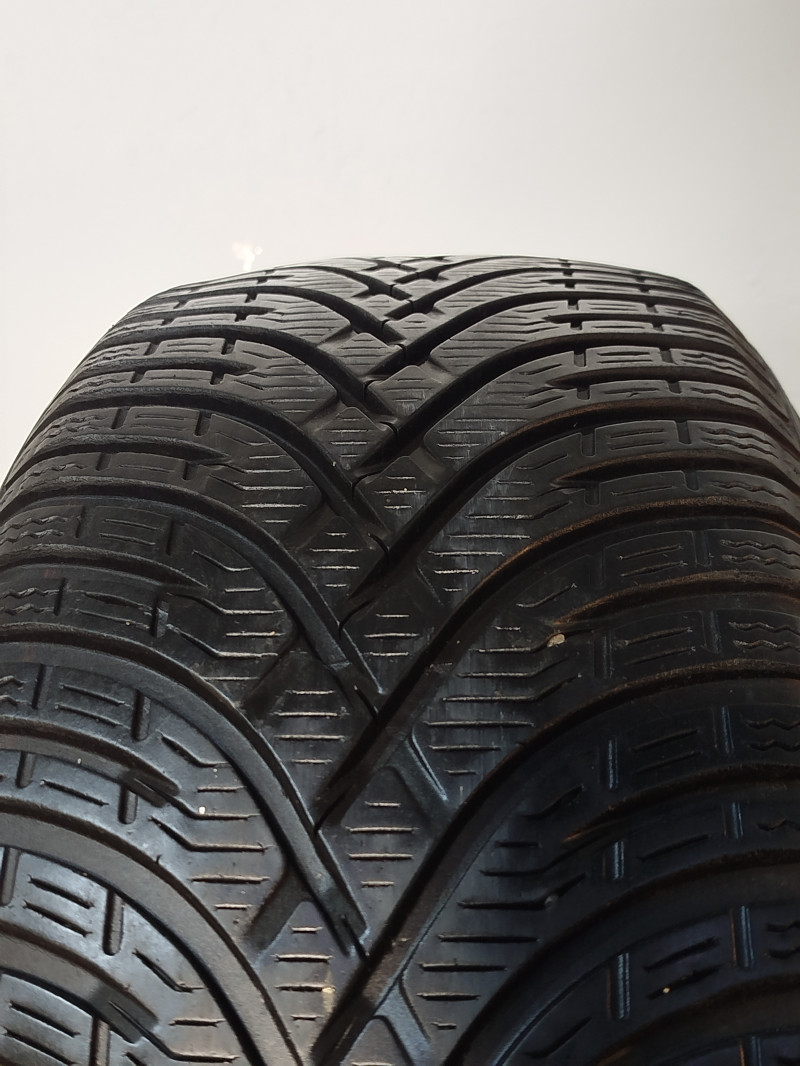 Kleber Krisalp HP3 tyre