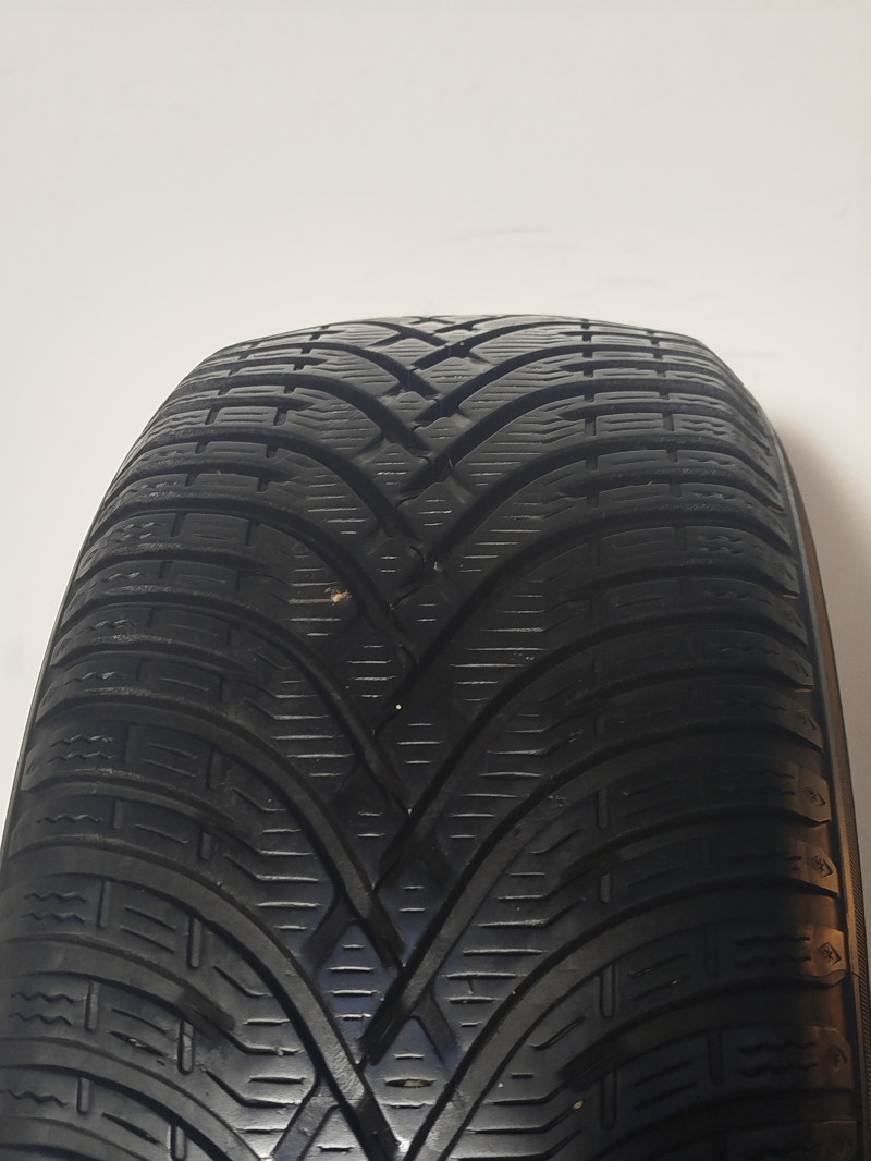 Kleber Krisalp HP3 tyre