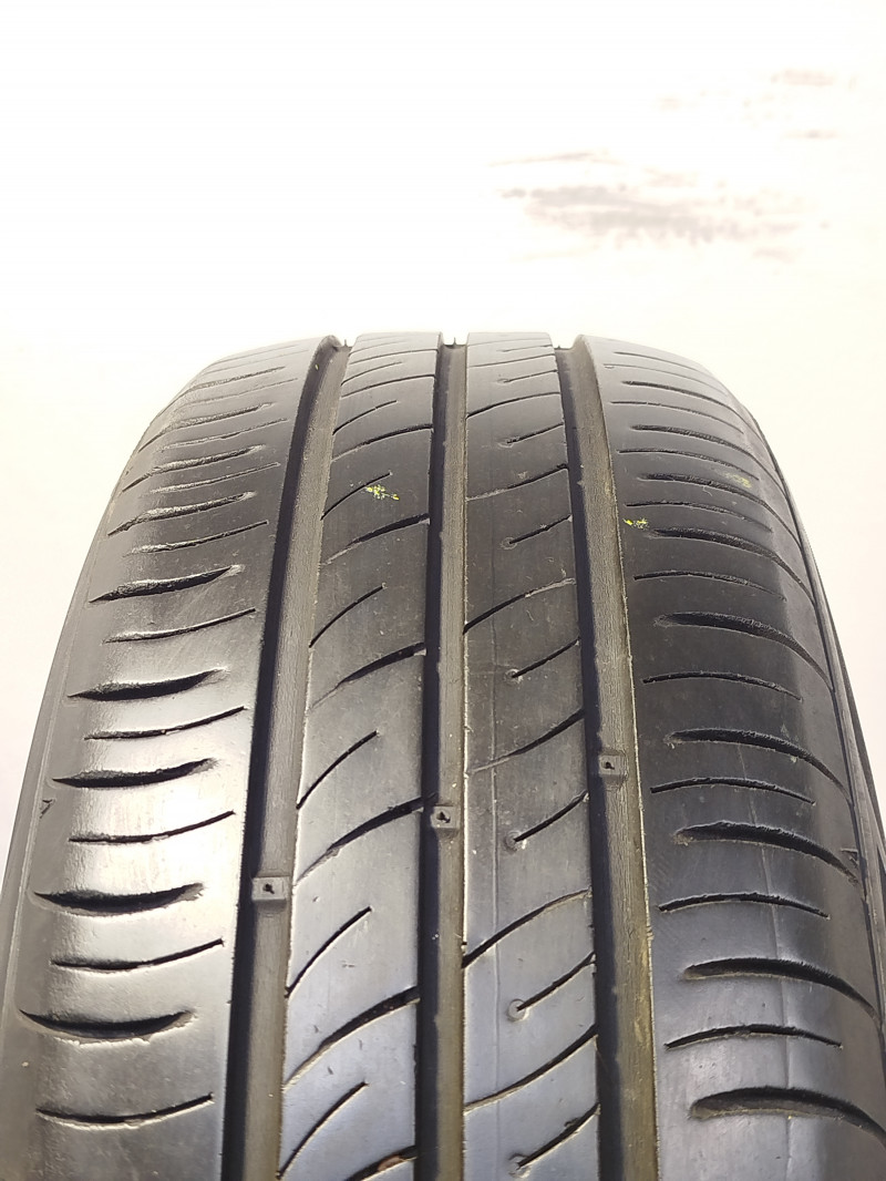 Kumho ES01 Ecowing tyre