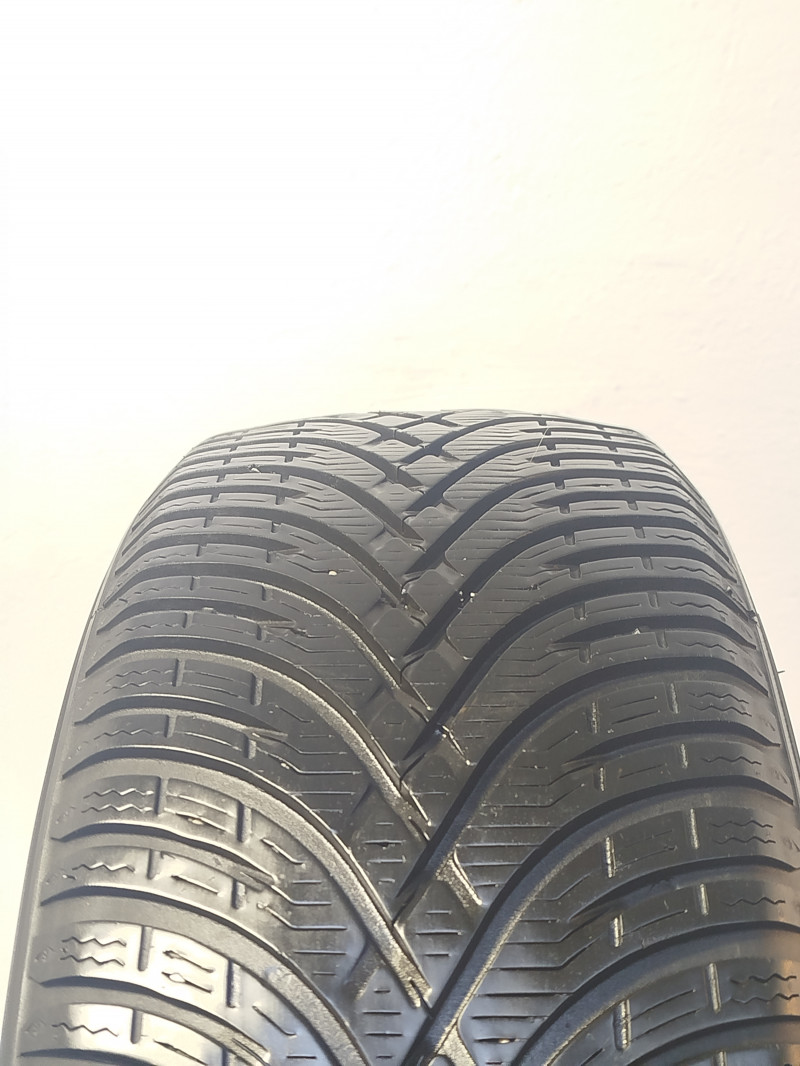 Kleber Krisalp HP3 tyre