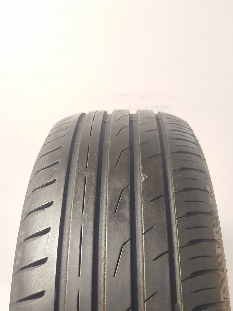 Toyo Proxes CF2 tyre