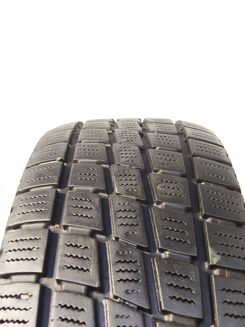 Toyo H09 tyre
