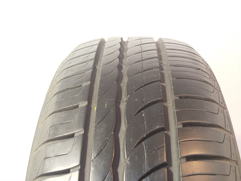 Pirelli Cinturato P1 tyre