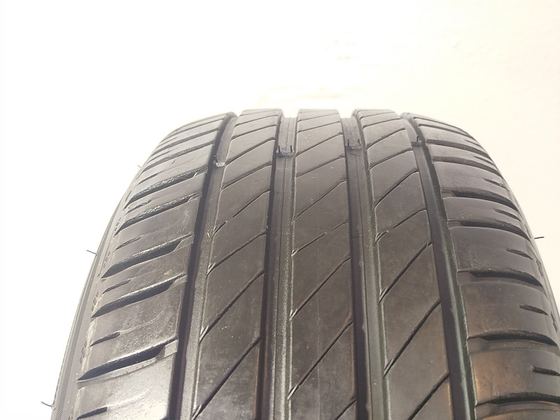 Kleber Dynaxer HP4 tyre