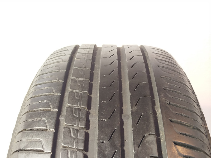 Pirelli Scorpion Verde tyre