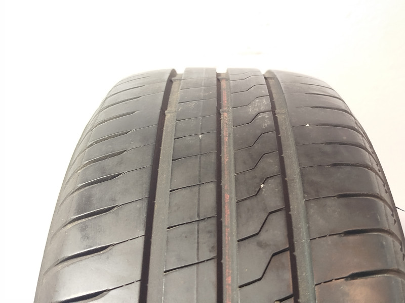 Firestone Roadhawk tyre