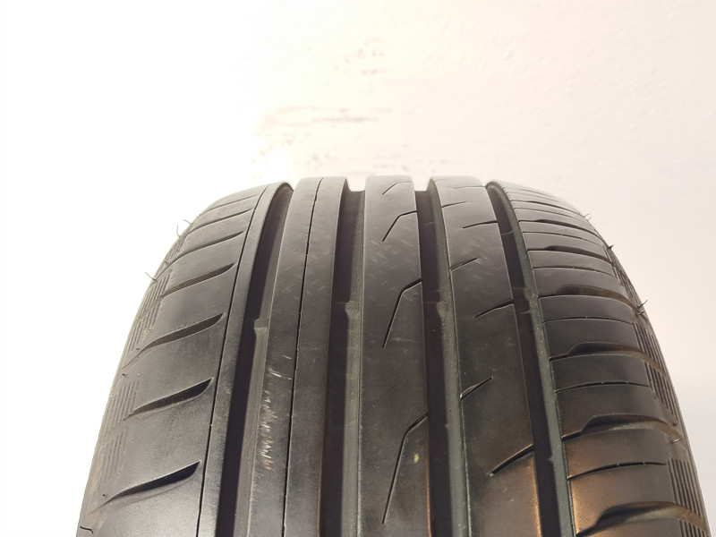 Toyo CF2 Proxes tyre