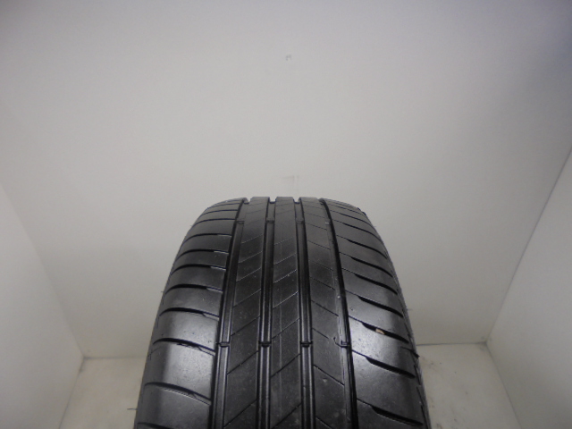 Bridgestone T005 tyre