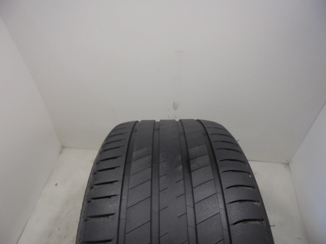 Michelin Latitude Sport 3 tyre