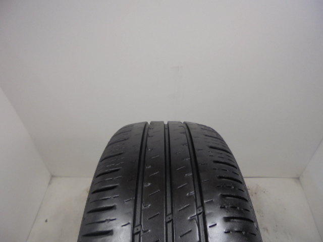 Hankook RA18 tyre