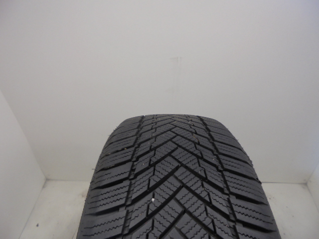 Tracmax S130 tyre