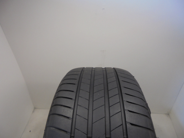 Bridgestone T005 tyre