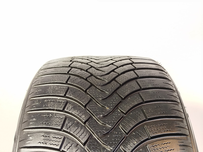 Falken HS01 Eurowinter tyre