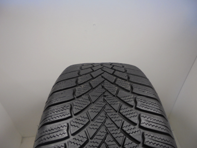 Bridgestone LM005 tyre