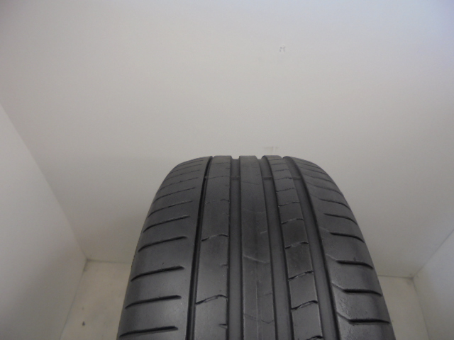 Pirelli Pzero RSC tyre