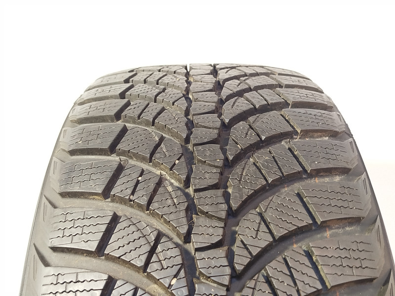 Kumho WP71 Wintercraft tyre