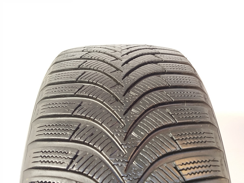 Hankook W452 Winter icept RS2 tyre