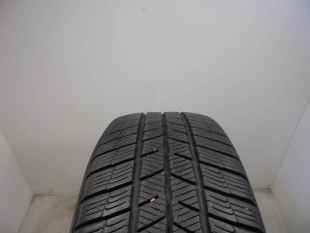 Barum Polaris 5 tyre