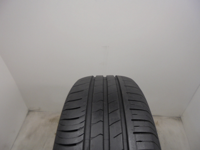 Hankook K425 tyre