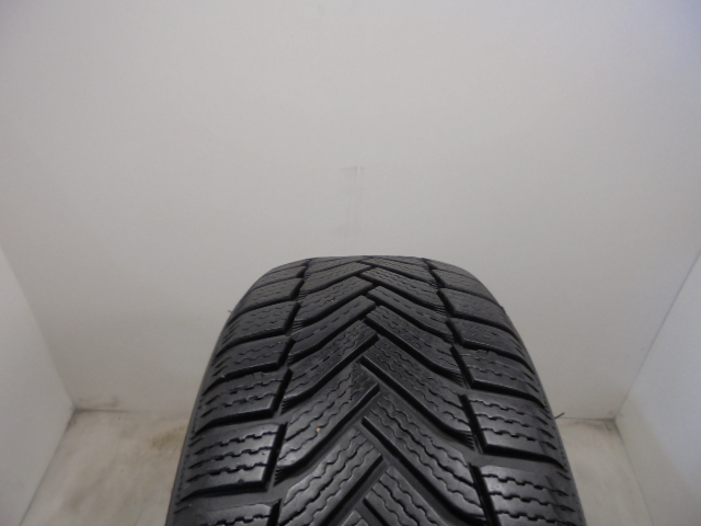 Michelin Alpin 6 tyre